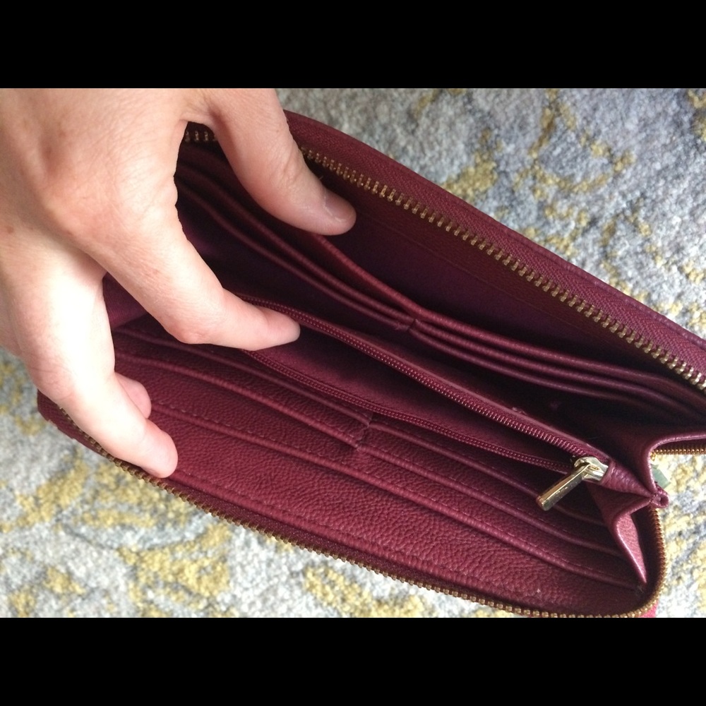 Wallet - Picture 2 of 3